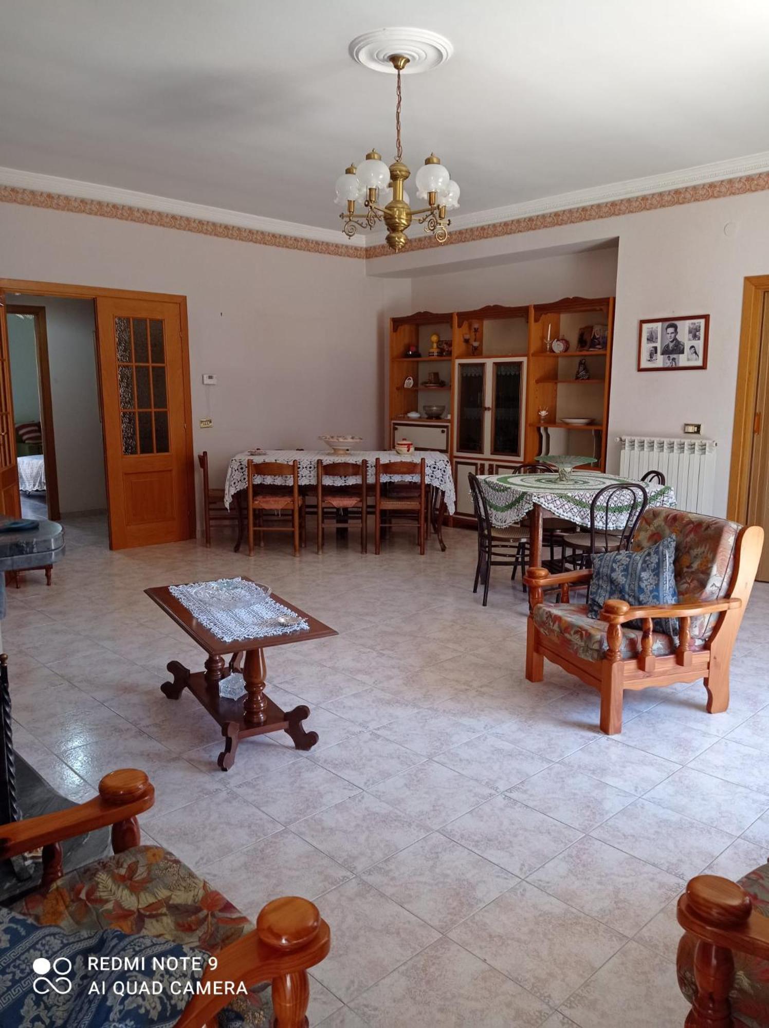 Montagne Rocciose Bed & Breakfast Frascineto Luaran gambar